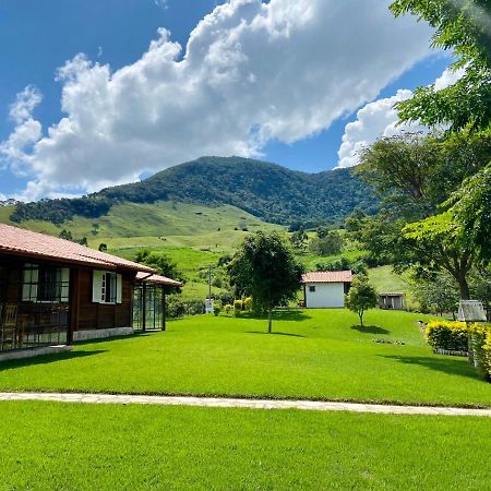 Quinta Do Papagaio Villa Pouso Alto Eksteriør billede